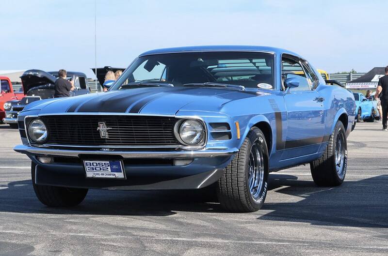 Blue 1970 Mach 1 Mustang
